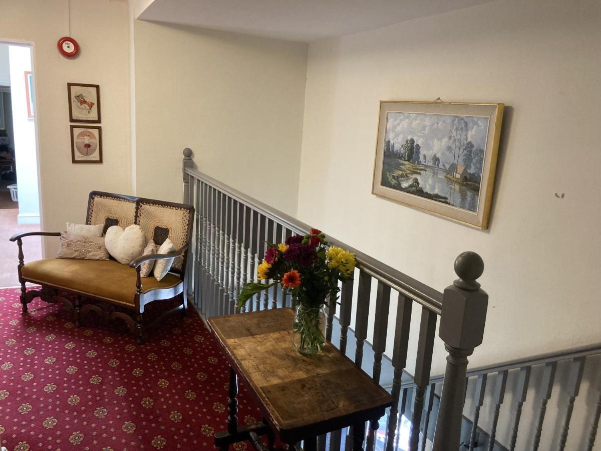 Thorverton Arms エクステリア 写真