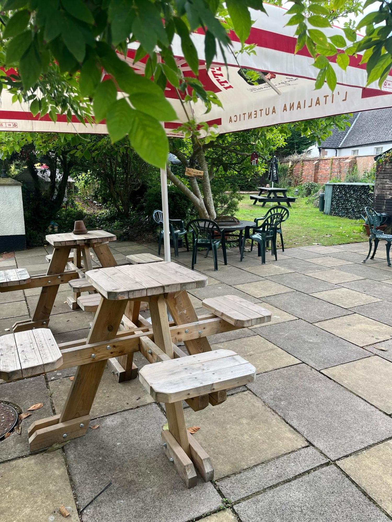 Thorverton Arms 部屋 写真